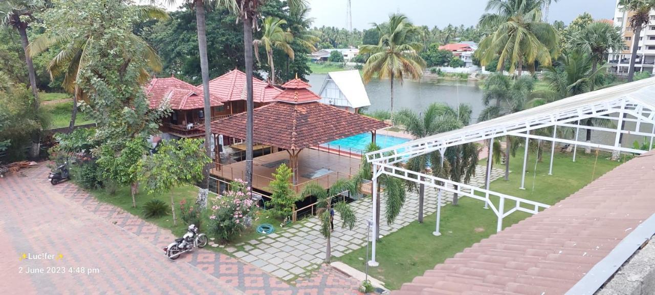 Udaya Resort Palakkad Luaran gambar