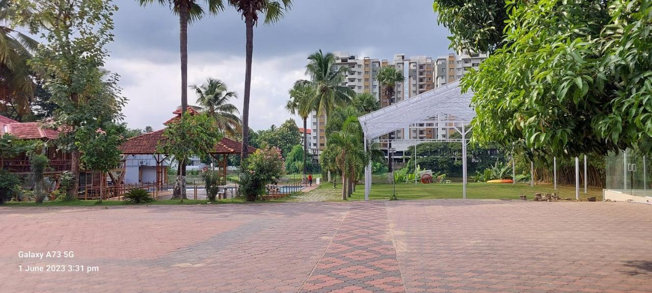Udaya Resort Palakkad Luaran gambar