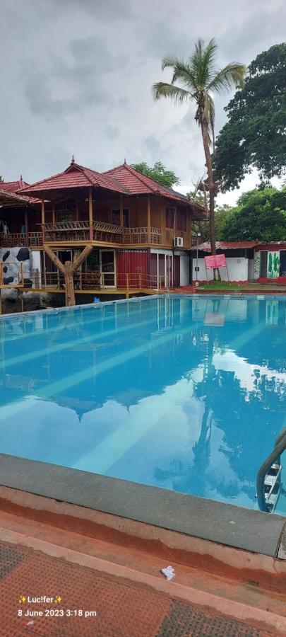Udaya Resort Palakkad Luaran gambar