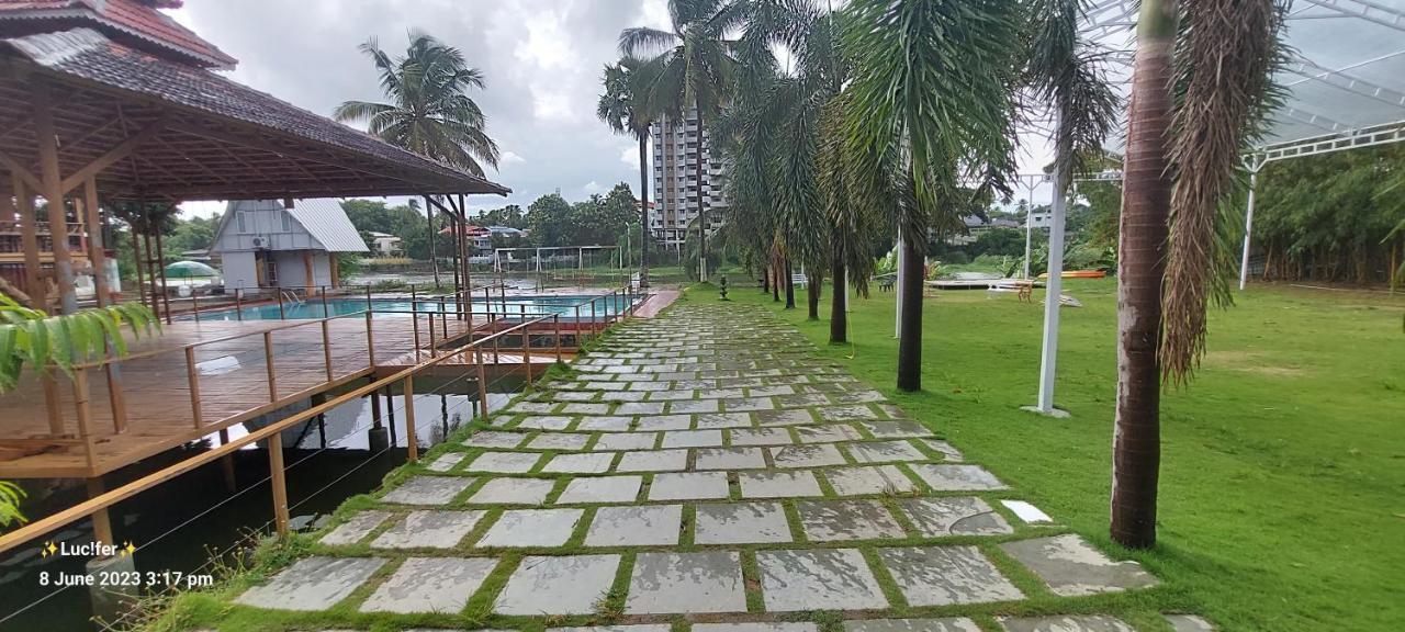 Udaya Resort Palakkad Luaran gambar